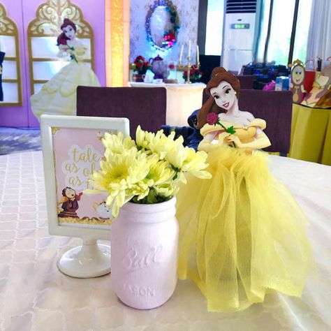 Disney Princesses Centerpieces, Disney Princess Centerpieces Birthday, Princess Party Table Centerpieces, Disney Princess Table Centerpiece, Disney Princess Birthday Centerpieces, Disney Princess Centerpiece Ideas, Belle Centerpieces, Princess Birthday Party Centerpieces, Princess Table Centerpiece