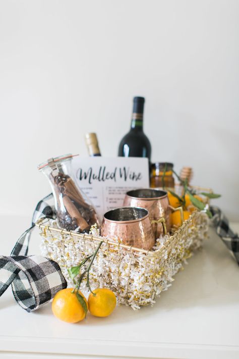 DIY Mulled wine kit, perfect for holiday gifting: http://www.stylemepretty.com/living/2015/12/03/hostess-gift-diy-mulled-wine-kit/ | Photography: Ruth Eileen Photography​ - http://rutheileenphotography.com/ Diy Mulled Wine, Mulled Wine Gift, Mulled Wine Kit, Diy Wine Gift Baskets, Diy Hostess Gifts, Wine Gifts Diy, Wood Wine Box, Holiday Gift Baskets, Wine Gift Baskets