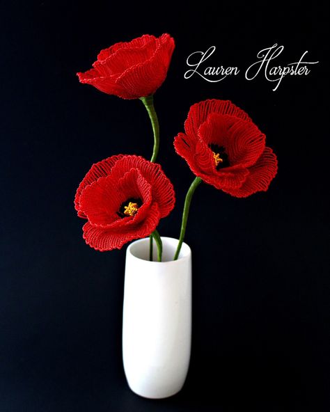 French Beaded Poppies by Lauren Harpster Beaded Poppies, French Beading, Beaded Flowers Patterns, Seed Bead Flowers, French Beaded Flowers, Beadwork Embroidery, Poppy Pattern, Poppy Painting, Flower Stems