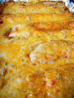 Green Chili Burritos, Pork Green Chile, New Mexican Food, Smothered Burritos, Green Chili Enchiladas, Green Chili Pork, Pork Enchiladas, Green Chile Recipes, Green Chili Recipes