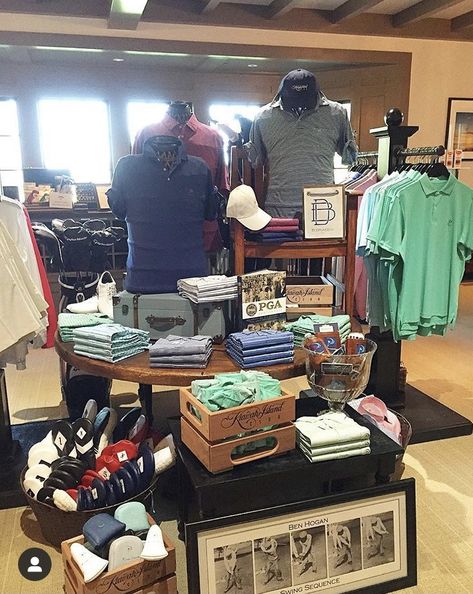 Golf Room, Golf Shop, Shop Display, Visual Merchandising, Laundry Clothes, Gift Shop, Boutique