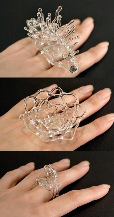 Rings Stone, Plastic Rings, Luxury Room, 3d Printed Jewelry, Glas Art, Body Adornment, Jewels Rings, Glass Rings, Contemporary Jewellery