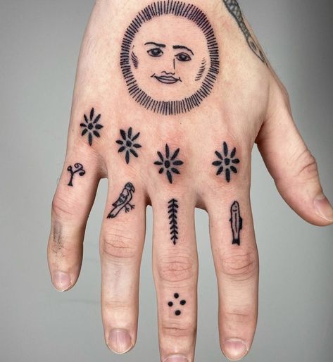 Hand And Wrist Tattoos, Acme Tattoo, 06 Tattoo, Folk Tattoos, Traditional Hand Tattoo, Prison Tattoos, Tattoo Skin, Flash Tattoo Designs, Sun Tattoos