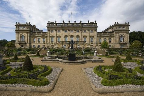 Capability Brown, Harewood House, English Manor Houses, Castles In England, Stately Homes, English Manor, Manor Houses, Fancy Houses, Landscape Garden