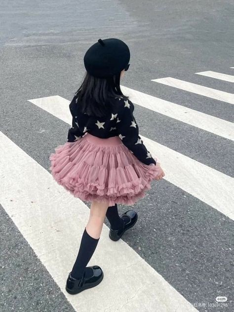 Outfits For 6 Year Girl, Aurora Fashion, Kids Inspo, Girls Rules, Baby Outfit, Kids Fashion Girl, Girls Clothes, Fashion Kids, Season 4