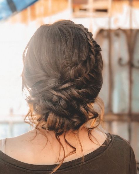 Boho Wedding Hairstyles, Bride Hairstyles Updo, Wedding Hair Brunette, Boho Updo, Bohemian Wedding Hair, Wedding Hair Up, Braided Bun Hairstyles, Boho Wedding Hair, Wedding Hair Inspiration