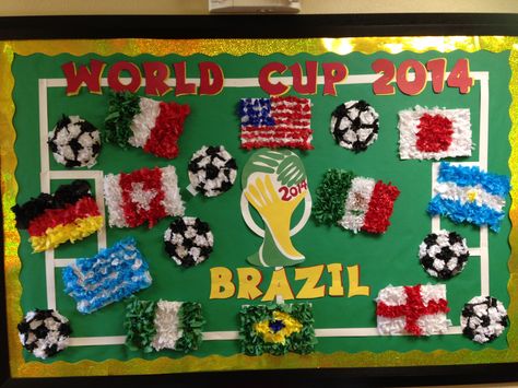 World Cup Decoration Ideas, School Doors, About World, Football Themes, Cup Crafts, Classroom Bulletin Boards, Cup Art, Class Decoration, World Cup 2014