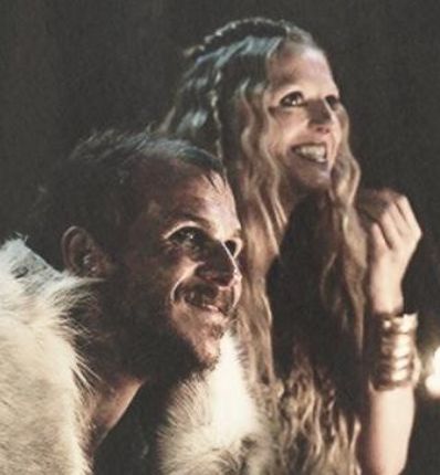 Floki and Helga, Vikings Helga And Floki Vikings, Helga Vikings, Maude Hirst, Vikings Braids, Vikings Hairstyles, Floki Vikings, Vikings History, Viking Pictures, Vikings Travis Fimmel