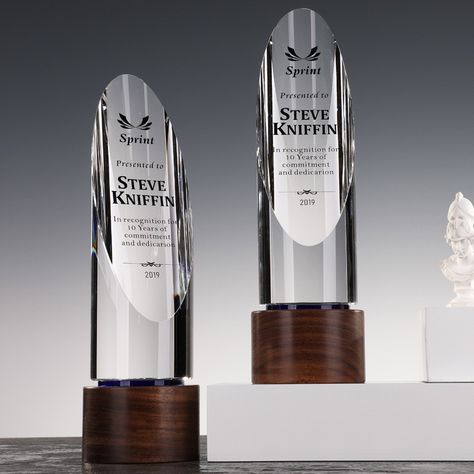 solid crystal cylinder pillar recognition awards on wooden base for years of service employees gifts Trophy Ideas, Crystal Trophy, Acrylic Trophy, Sign Boards, Ice Cream Birthday Party, Custom Awards, Trophy Design, Recognition Awards, Award Certificates