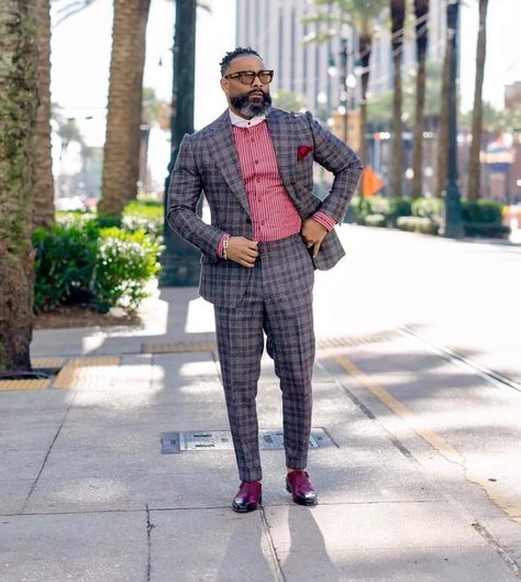 Black Mens Fashion Suits, Awesome Beards, Outfit Grid, Clothes Closet, Mens Fashion Suits, Silver Fox, Black Men Fashion, Outfits Men, Mens Clothing Styles