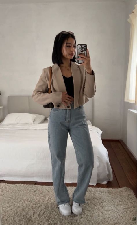 Nike Blazer Work Outfit, Nike Work Outfits, Pinterest Outfits Winter, Clothes Essentials, Daily Outfit Ideas, Outfit Informal, Casual Oufits, Trendy Outfits Indian, Casual College Outfits