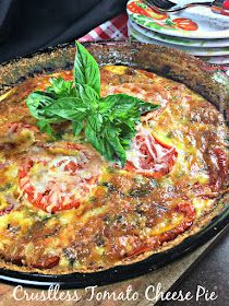 Tomato Cheese Pie, Crustless Tomato Pie Recipe, Crustless Tomato Pie, Southern Veggies, Crustless Quiches, Heavenly Hash, Southern Tomato Pie, Tomato Pie Recipe, Tomato Cheese