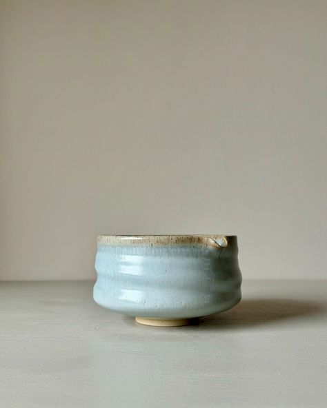 This simple sky blue matcha bowl with matching whisk holder will also be added to the website this Saturday 💙 📩 Don’t forget to sign up to my newsletter for exclusive early access to my shop update on SEPTEMBER 14TH- You can find a link in my bio @ikkai.ceramics #Matcha #Matchabowl #Chawan #handmadechawan #pottery #matchalovers #handcrafted #handmade #faitmain #handgefertigt #craftmanship #artisanat #handwerkskunst #maker #artisan #ceramics #céramique #pottery #poterie #keramik #keramiekat... Matcha Bowl Aesthetic, Matcha Pottery, Bowl Aesthetic, Blue Matcha, Matcha Bowl, Self Made, Matcha, Sky Blue, I Shop