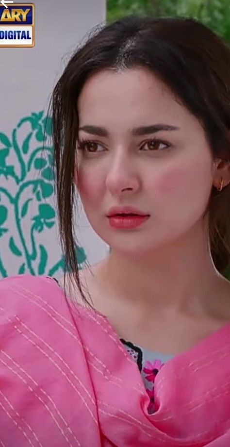 Hania Amir Pink Dress In Mere Humsafar, Mere Humsafar, Hania Aamir, Hania Amir, Friend Lyrics, Dp Stylish, Beautiful Mehndi, Pink Wedding Dress, Beautiful Mehndi Design