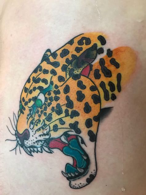 jaguar by Lil Louie at Golden Skull In Las Vegas (stomach/ribs) Jaguar Tattoo, Full Body Tattoo, Traditional Tattoo Art, Aesthetic Tattoo, Tiger Tattoo, Tattoo Life, Back Tattoos, Fake Tattoos, Life Tattoos