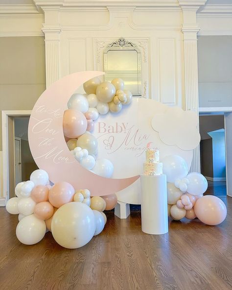 Over the Moon 🌙 💖✨ . . . . . #clevelandballoons #mainstreetballoons #balloongarland #balloons #overthemoon #babyshower #babyshowerballoons… | Instagram Over The Moon Party Theme, Moon Baby Shower Theme Girl, Baby Shower Girl Theme, Moon Baby Shower Theme, Moon Balloon, Luna Skye, Star Birthday Party, Moon Baby Shower, Moon Party