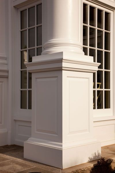 Column House Pillar Design, Column Decoration Ideas, House Pillars, Design Interior Modern, Exterior Columns, Columns Decor, Wooden Ceiling Design, Cornice Design, Interior Columns