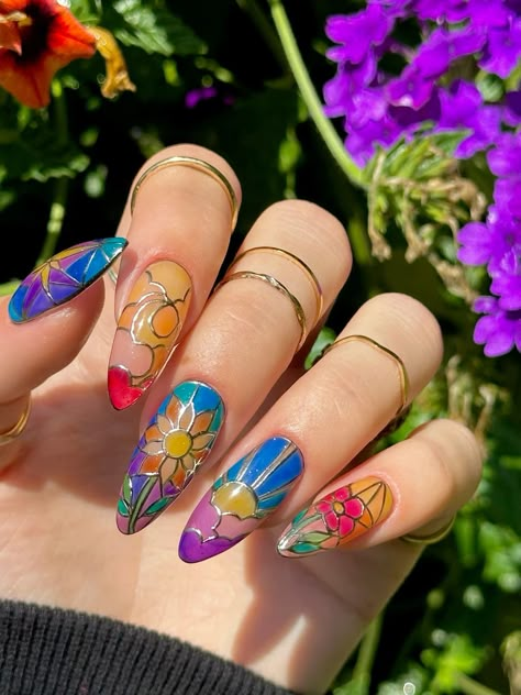 Stained glass nails all handpainted, tap the link to see more on my insta✨ Red And Pink Nails, Stained Glass Nails, Glass Nails Art, Nagellack Trends, Long Press On Nails, Hippie Nails, Nagel Tips, Nail Jewels, Colorful Nail