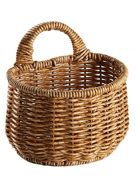 Kitchen Storage Basket With Handle Woven Hanging Baskets Sundries Organizer Home Product Description Features: 1.Easy To Use: Each rattan hangings basket has an handle, you can easily hang it anywhere you like, long service life, suitable for indoor and outdoor use, it is really a gardening enthusiast The ideal choice. 2.Versatile Hangings Baskets: It is a perfect choice to use these hangings baskets for organizing the toys, wallets, TV remotes, keys, sunglasses, pens, arts & crafts and other small items for shelf and wardrobe storage. 3.Widely Application: Woven hangings baskets are suitable for decorating living rooms, bedrooms, gardens, balconies, terraces and corridors. Very suitable for family, family garden, balcony garden, home decoration. Hangings baskets can bring stylish designs Hanging Wicker Baskets, Wall Mounted Kitchen Storage, Wicker Basket Wall, Hanging Basket Storage, Hanging Basket Wall, Wicker Baskets With Handles, Kitchen Basket Storage, Wall Hanging Basket, Basket Organizer