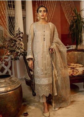 Riwaj by Nuriyaa Luxury Eid Collection 2021 Pakistani Designer Suits, Indian Salwar Kameez, Sana Safinaz, Pakistani Lawn Suits, Salwar Kamiz, Pakistani Salwar Kameez, Chiffon Collection, Basic Wear, Salwar Kameez Designs