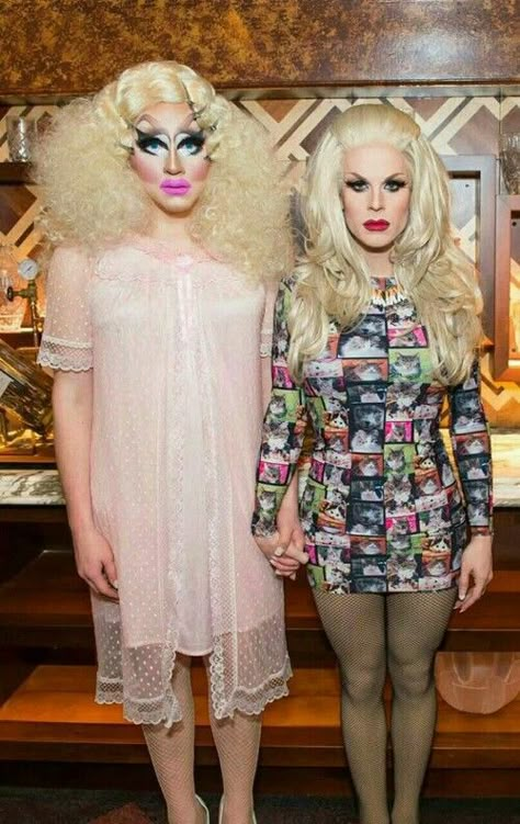 Trixie Mattel and Katya Zamolodchikova Trixie Katya, Psych Major, Katya Zamolodchikova, Rupaul Drag Queen, Trixie Mattel, Drag Star, Trixie And Katya, Yas Queen, Rupaul Drag