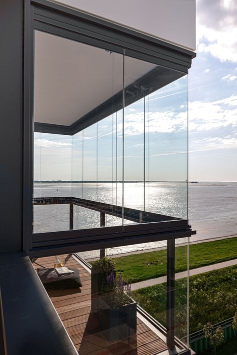 Balcony Sunroom Ideas, Enclosed Balcony Ideas, Balcony Enclosure, Glass Balcony Ideas, Glass Balcony Railing, Enclosed Balcony, Balcony Glass Design, Condo Balcony, Window Balcony