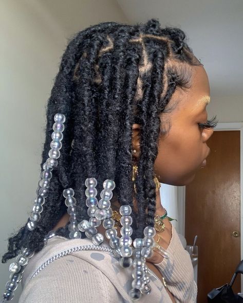 Locs With Beads, Short Locs Hairstyles, Faux Locs Hairstyles, Hair Flip, Dreadlock Hairstyles, Hair Decorations, Locs Hairstyles, Hair Beads, Aesthetic Hair