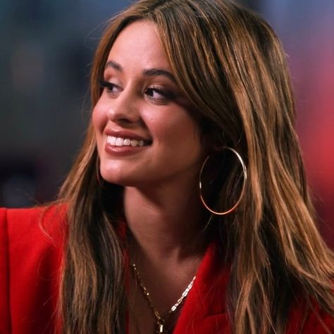 Camila Cabello The Voice, Celebrity Faces, Fifth Harmony, People Quotes, Shawn Mendes, Role Models, Singers, Seventeen, Ginger