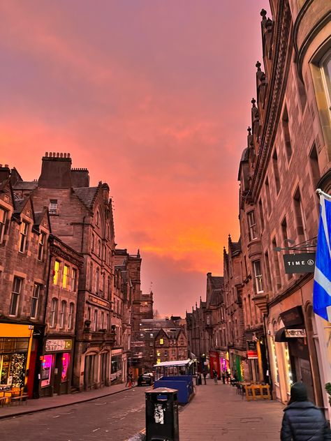 edinburgh sunset scenery Sunset Scenery, Edinburgh, Vision Board, I Want