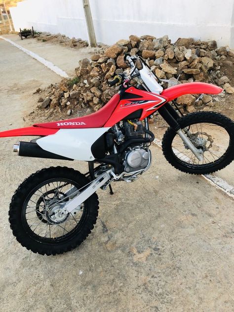 125 Dirt Bike, Dirt Scooter, Cb 250 Twister, Ktm Dirt Bikes, Ducati Motorbike, Bike Restoration, Yamaha Dirt Bikes, Yamaha Motocross, Honda Dirt Bike