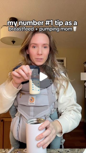 bri dineen | pregnancy, motherhood & postpartum | on Instagram: "Please learn from my mistakes I literally lost milk because I didn’t know about this as a first time mom 🥲🥛  #breastfeeding #breastfeedingmom #breastfeedingmama #pumping #pumpingmom #2024baby #momtobe #momtobe2024 #mumtobe #mommatobe #firsttimemom #firsttimemommy #firsttimemomtips #breastfeedingtips #pumpingtips #soontobemommy #soontobemom" How To Start Pumping While Breastfeeding, Tips For First Time Moms, 8th Month Pregnancy, First Time Mother, Preparing For Breastfeeding Before Birth, Pump And Breastfeeding Schedule, Pumping Station At Home, Pumping And Breastfeeding, Breastfeeding Mom