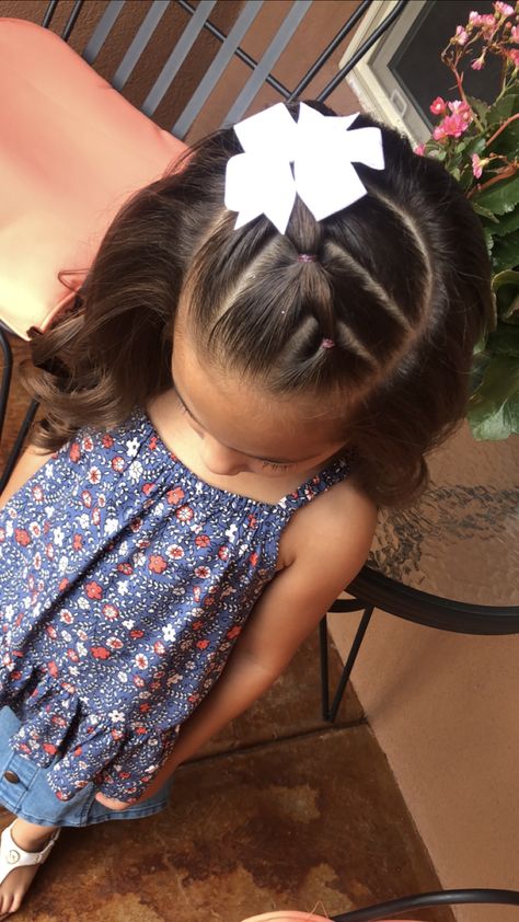 Girls Hairdos, Super Cute Hairstyles, Cute Toddler Hairstyles, Girl Hairdos, Teenage Hairstyles, Easy Little Girl Hairstyles, Girl Hair Dos, Lil Girl Hairstyles, Hairstyles For Girls