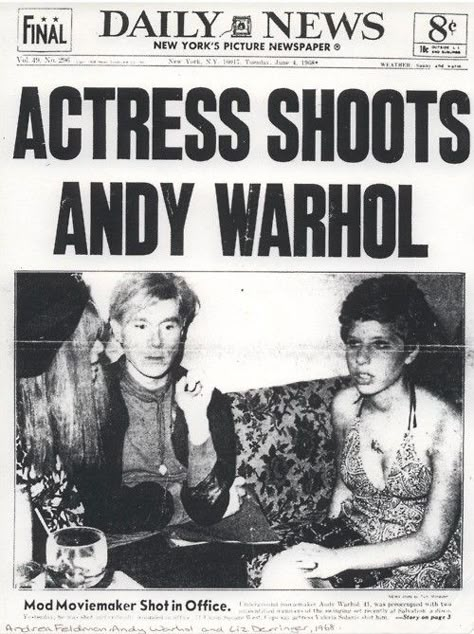 June 3, 1968 - Valerie Solanas shot Andy Warhol at Warhol's studio in New York Valerie Solanas, Andy Warhol Factory, Warhol Factory, Andy Warhol Pop Art, Nastassja Kinski, Edie Sedgwick, Warhol Art, New York Pictures, Newspaper Headlines