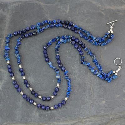 Big Necklaces, Blue Necklaces, Heart Shaped Diamond Pendant, Funky Accessories, Diamond Bar Necklace, Beads Craft Jewelry, Beaded Jewelry Necklaces, Necklace Ideas, Beaded Necklace Diy