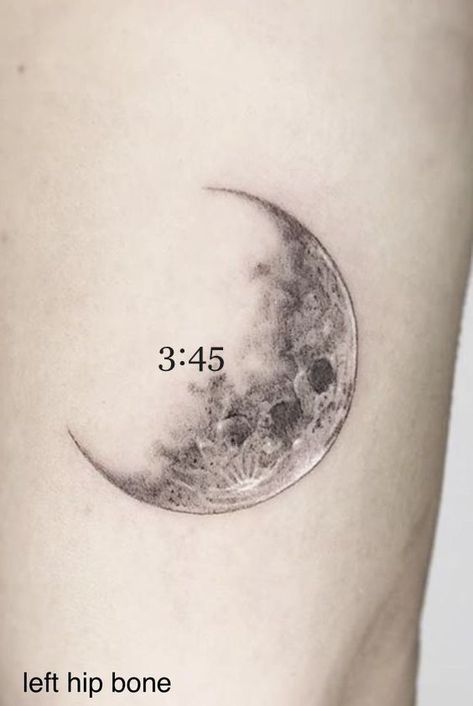 Super Moon Tattoo, Third Quarter Moon Tattoo, Last Quarter Moon Tattoo, Moon Tattoo With Name, First Quarter Moon Tattoo, Ay Tattoo, Lunar Tattoo, Realistic Moon Tattoo, Fearless Tattoo