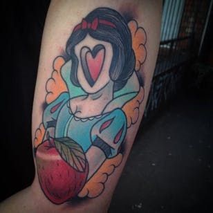 Tattoo uploaded by Xavier | Snow White tattoo by Edgar Monjo. #villain #snowwhite #disney #disneyprincess #princess #fairytale | 122794 | Tattoodo Snow White Tattoos, Disney Sleeve Tattoos, Tattoo Ideas Males, Inner Bicep Tattoo, Bicep Tattoo, Incredible Tattoos, Full Sleeve Tattoo, Tattoo Designs And Meanings, White Tattoo