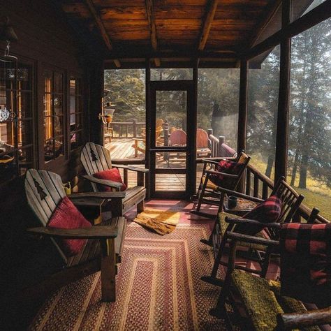 shady screened-in porch with wooden rocking chairs at a cozy mountain cabin Rustic Cabin Porch, Rustic Porch Ideas, Wyoming Cabin, Rustic Sunroom, Cabin Porches, Sunset Room, Cabin Remodel, Cozy Places, Rustic Porch