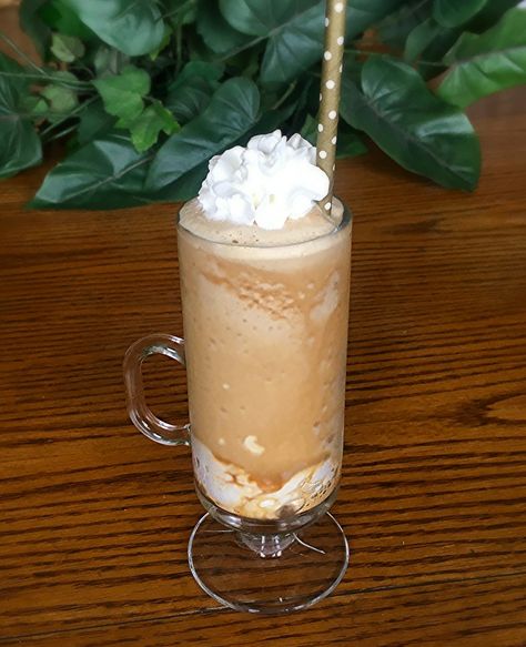 Coffee Granita Recipe, Coffee Granita, Granita Recipes, Best Espresso Machine, Italian Espresso, Coffee Varieties, Vanilla Whipped Cream, Homemade Coffee, Best Espresso