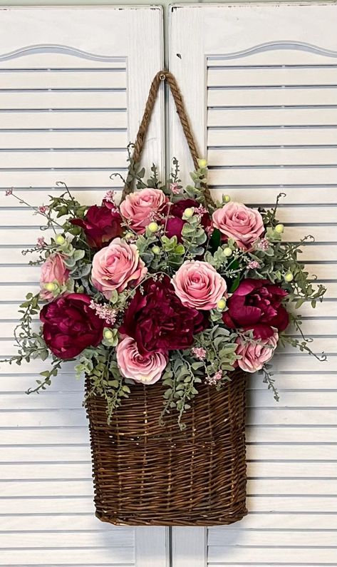 Basket For Front Door, Hot Pink Peony, Summer Basket, Front Door Baskets, Farmhouse Basket, Making Wreaths, Lemon Theme, Basket Wreath, Burlap Door