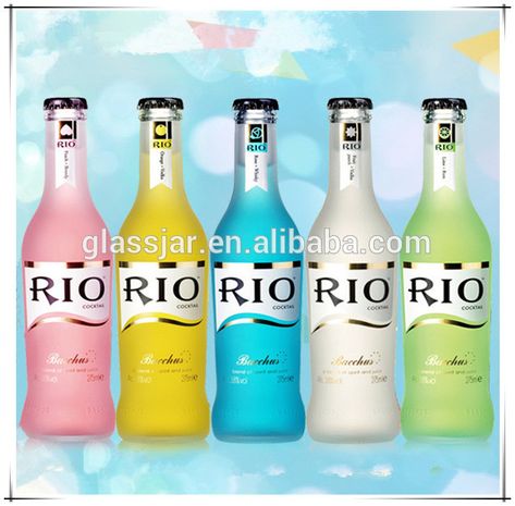 Rio drinks Rio Drink, Kim Hee Sun, Crown Cap, Metal Crown, Soju Bottle, Cocktail Glass, Food Shop, Glass Bottle, Aesthetic Food