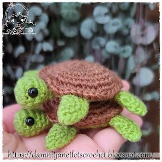 damn it Janet, let's crochet!: Mini Sea Turtle Crochet Turtle Pattern Free, Crochet Turtle Pattern, Crochet Hood, Mini Turtles, Tiny Turtle, Crochet Turtle, Turtle Pattern, Crochet Amigurumi Free Patterns, Crochet Amigurumi Free