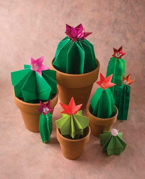 Minecraft Neighborhood, Garden Origami, Diy Origami Flowers, Origami Cactus, Aesthetic Origami, Origami Plants, Paper Art Gallery, Origami Template, Flowers Crafts For Kids