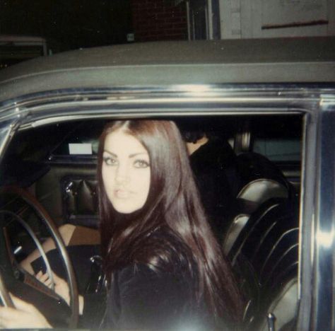 1969 beauty Priscilla Presley Aesthetic Icon, Pircilla Presley, Pricsella Presley Aesthetic, Pricsella Presley, Pricillia Presley, Precilla Presley, Priscilla Presley Pfp, Priscilla Presley 60s, Percilla Presley