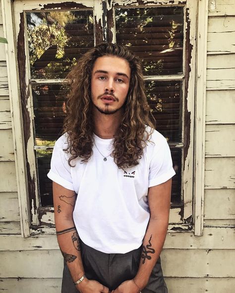 Giaro Giarratana, Curly Hair Men, Boys Haircuts, Long Curly Hair, Long Hair Styles Men, Eating Healthy, Long Curly, Beard Styles