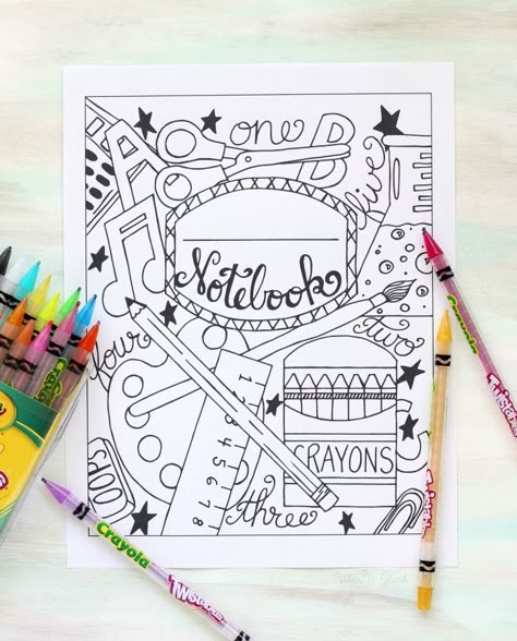 Back to School free printable notebook cover to create personalized notebooks or binders for back to school. Color and personalize it however you like. Binder Cover Coloring Page, Journal Cover Page Printable, School Book Covers Printable, Student Binder Covers, School Binder Covers, Tumblr Coloring Pages, Fnaf Coloring Pages, Binder Covers Printable, School Binder