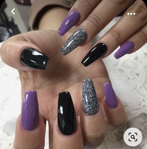 Purple Nails New Years, Black Boujie Nails, Grey And Purple Nails Acrylic, Halloween Nails No Design, Purple Nails For Halloween, Dark Purple And Black Nails Acrylic, Purple Nail Polish Ideas, Black And Purple Nails Coffin, Black And Bright Nails