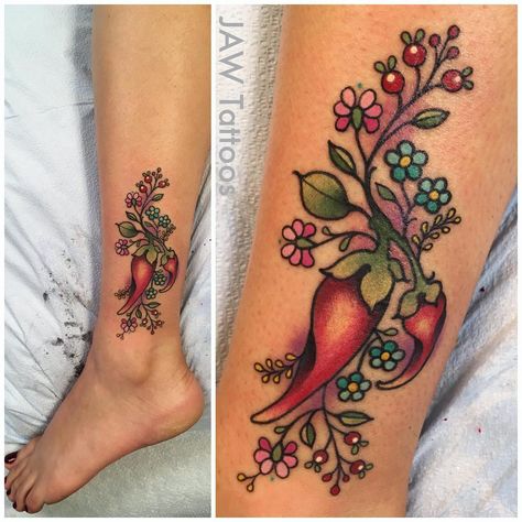 ⒿⒺⓈⓈ ⓌⒽⒾⓉⒺ on Instagram: “Thanks so much @marisasole for traveling from Philadelphia and asking me to do these lil chili peppers with Mexican embroidery flowers 🌶❤️…” Tattoos Flowers, Tattoo Old School, Flower Tattoo Shoulder, Mexican Embroidery, Traditional Tattoos, Flower Tattoo Designs, Chili Peppers, Old School Tattoo, Chili Pepper