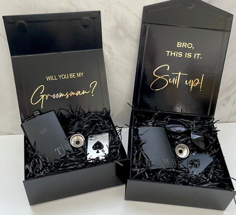 Black Groomsman Gift Box, Groomsman Proposal Box, Best Man Gift, Groomsmen Gift, Personalized Gift Box, Personalized Bridesmaid Gift Box, Groomsman Gift Box , Father of the Bride Gift, Father of the Groom Gift, Magnetic Personalized Gift Box, Godfather Godmother proposal, Wedding Party Gifts, Personalized Keepsake Box, Bridesmaid Proposal Boxes, Maid of Honor Gifts Our black magnetic closure boxes are a sure way wow your groomsmen! These are the  perfect gift for any occasion, whether it be a br Wedding Proposals Gifts, Diy Groomsmen Proposal, Groomsmen Gifts Box Ideas, Gifts For Best Man From Groom, Wedding Boxes For Groomsmen, Wedding Groomsmen Gifts, Grooman Gift, Bridesmaid And Groomsmen Gifts, Grooms Proposal Boxes