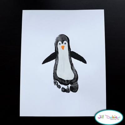 Penguin footprint. I'm going to do this with Ben and frame it for the grandmoms for Christmas this year. Merry Christmas, Love Ben & Penguin! :) Footprint Penguin, Penguin Preschool, Hand Print Art, Footprint Crafts, Footprint Art, Handprint Crafts, Handprint Art, Childrens Crafts, Baby Crafts