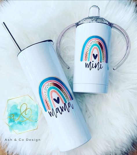 Workout Water Bottle, Baby Shower Girl Diy, Water Bottle Workout, Mama And Mini, Tumbler Set, Custom Tumbler Cups, Tumbler Cups Diy, Custom Cups, Plastic Tumblers